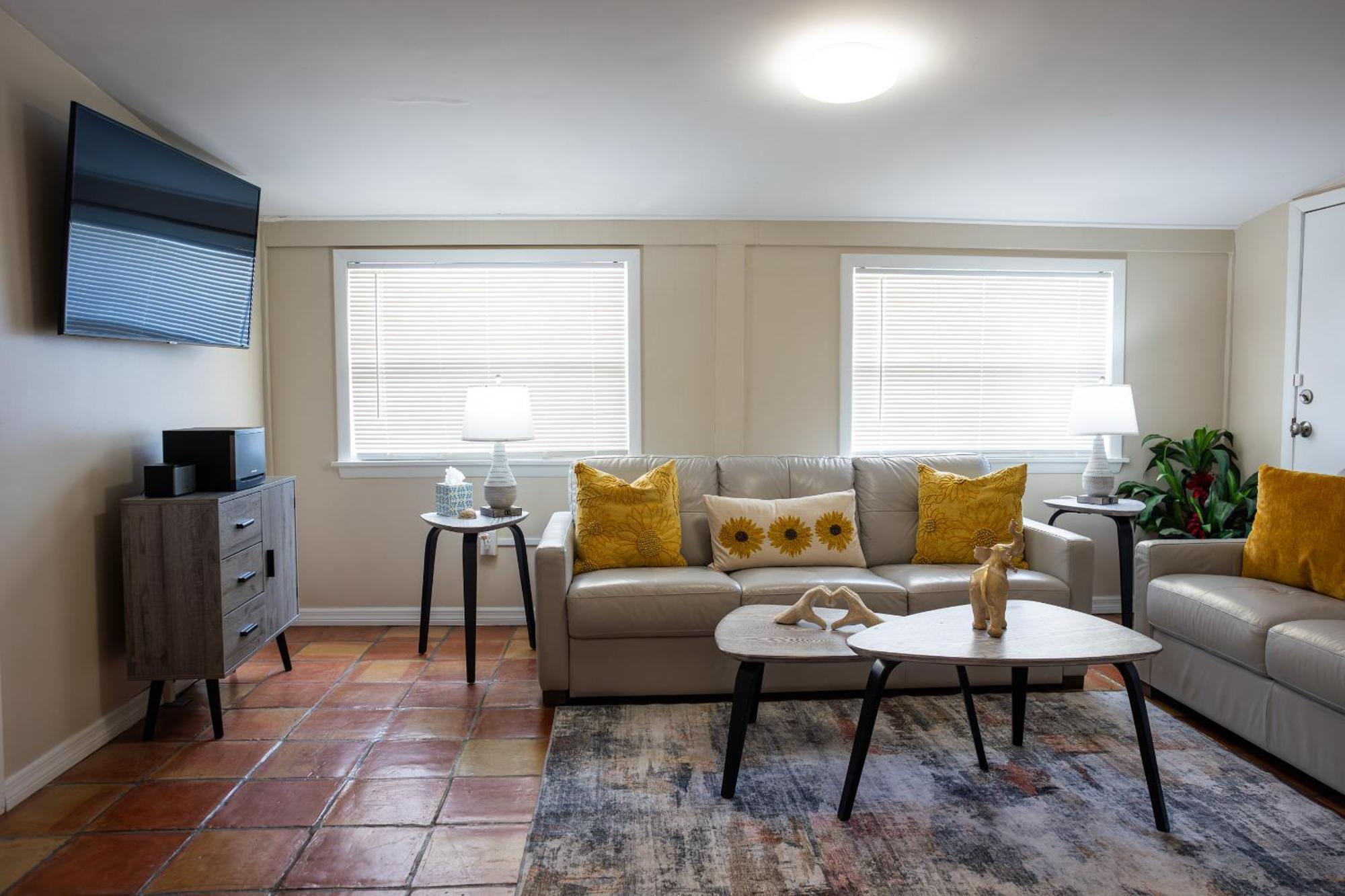 Comfy 3 Bedroom With Parking & Close To Everything North North Naples 외부 사진